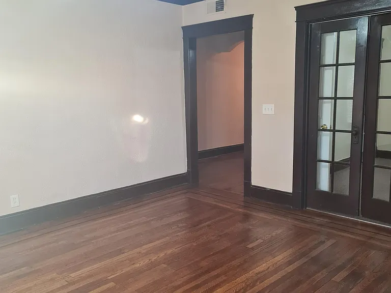 11124 Clifton Blvd #2 — Photo 5