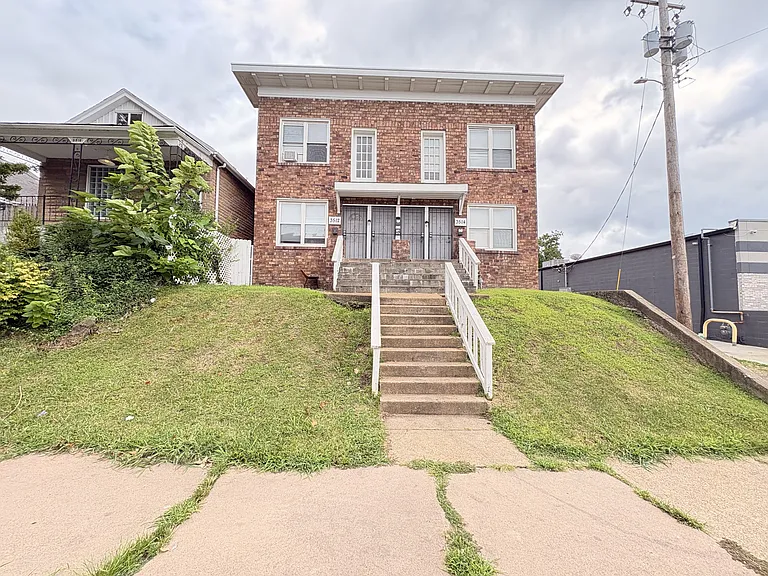 3512 Alberta St #2E — Photo 1