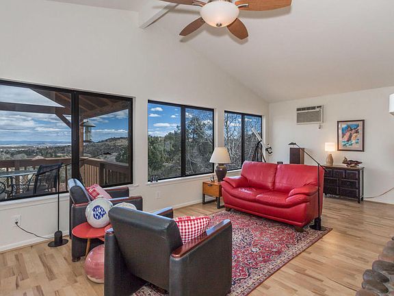 3rd image of 2290 Alta Vista Pl