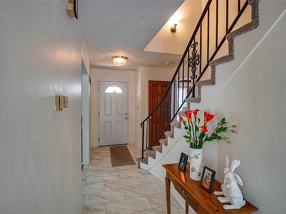 5th image of 5309 River Aire Dr