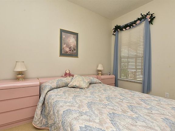3rd image of 3132 River Branch Cir