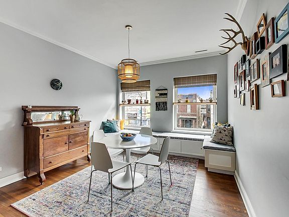 5th image of 4003 N Kenmore Ave APT 2