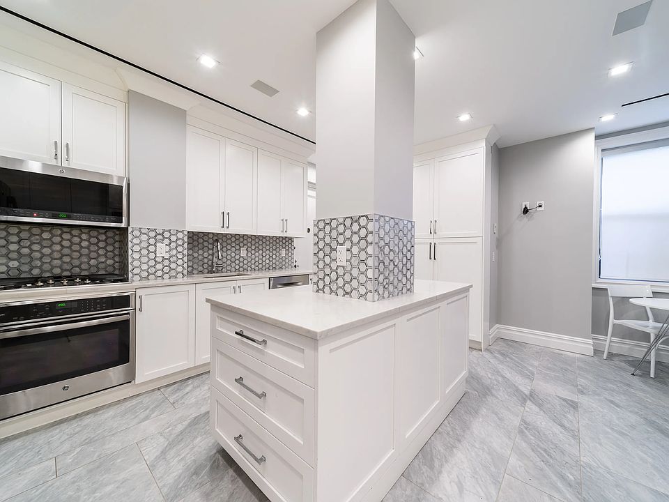1st image of 215 W 90th St APT 8E