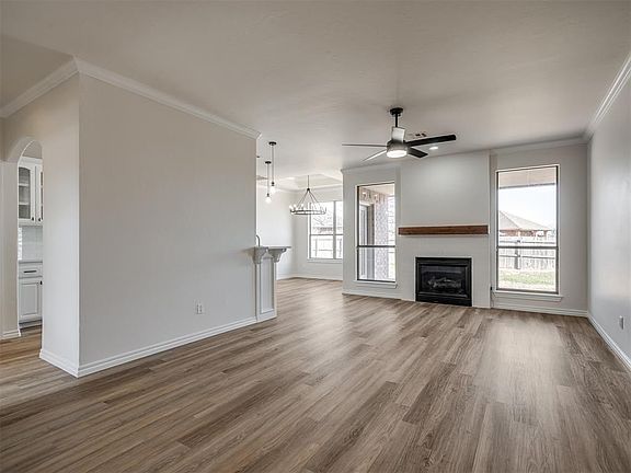 2nd image of 4108 Kensington Dr