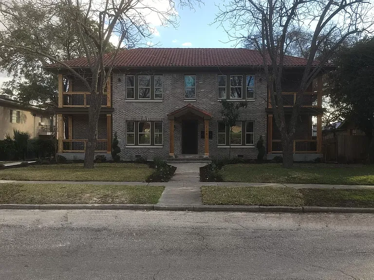 128 Katherine Ct #2 — Photo 9
