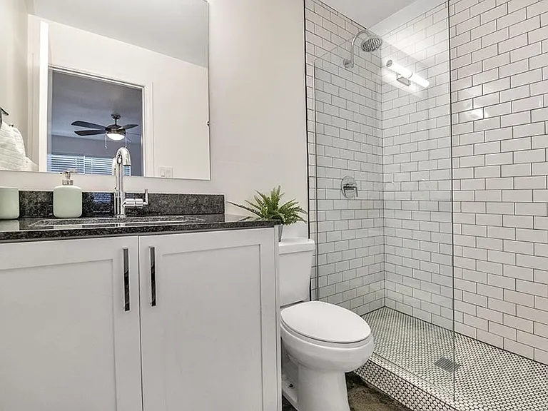 456 W Brown Rd — Photo 11