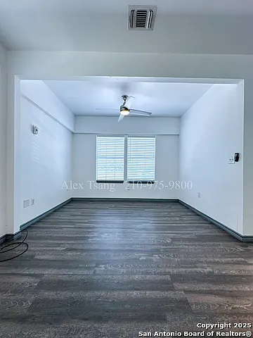802 Montana St #2 — Photo 11