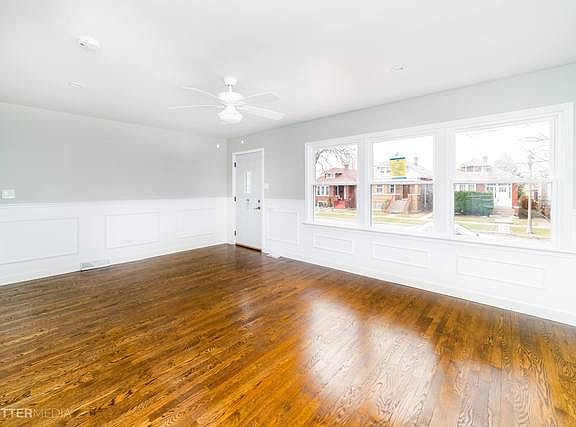 4th image of 1425 Gunderson Ave