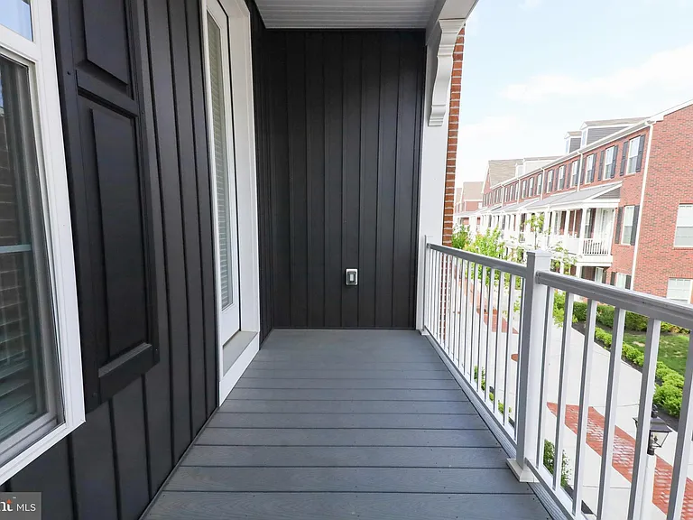 1317 Canning Way — Photo 46