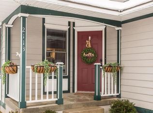 2113 W 74th Ter, Prairie Village, KS 66208