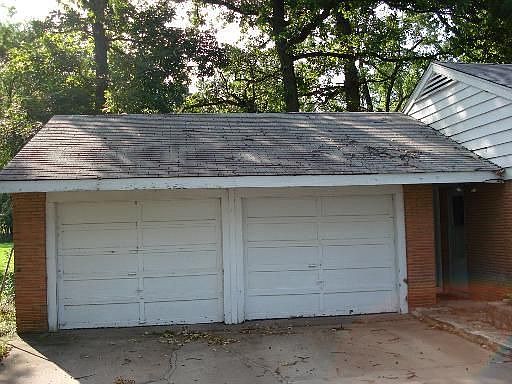2nd image of 25614 S Stoney Island Ave