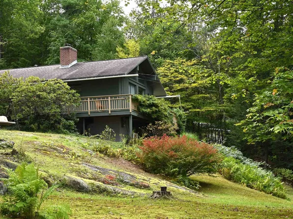 17 Glenwood Drive, Claremont, NH 03743