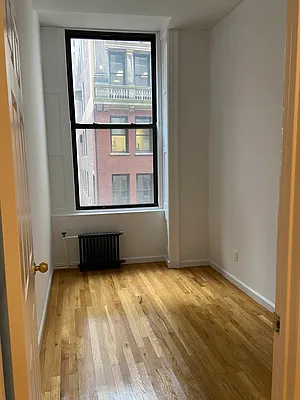 Rented by City Connections Realty | media 16