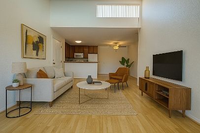 2nd image of 3454 Castle Glen Dr Unit 216