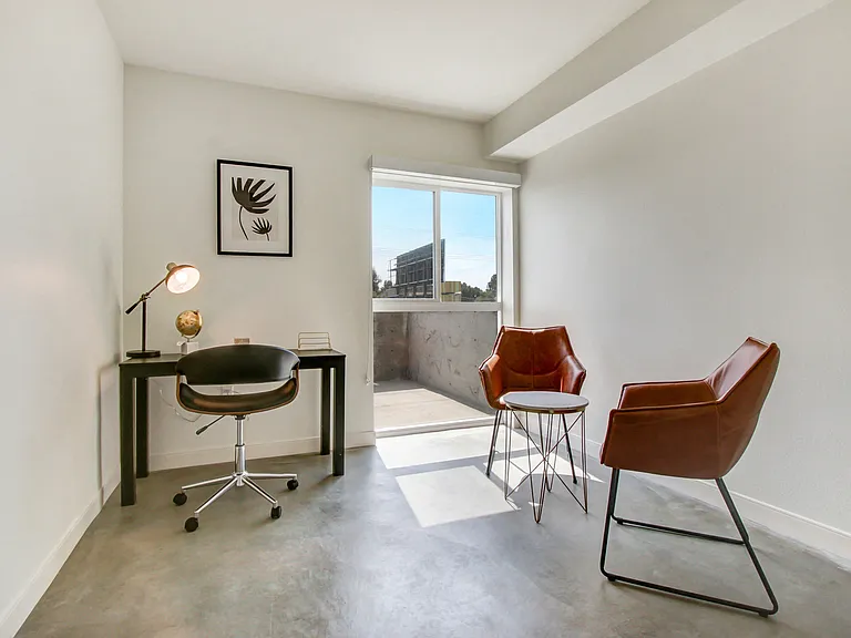 Watermark Apartments — Photo 59