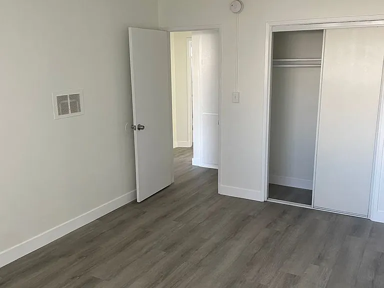 821 Glenway Drive — Photo 5