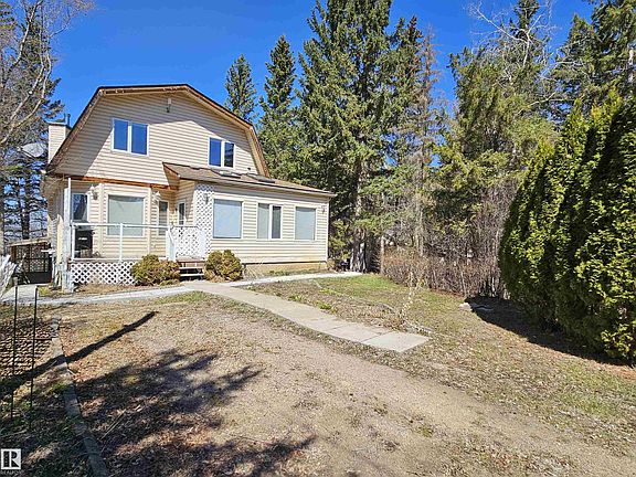 4th image of 59201 Range Road 95 #404