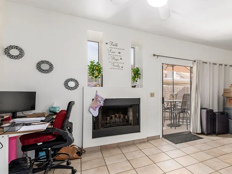 500 N Roosevelt Ave #115-1 — Photo 3