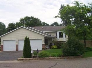 245 Tiffany Dr, Hastings, MN 55033
