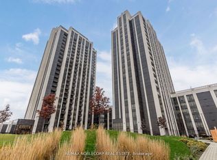 9085 Jane St #1511, Vaughan, ON L4K 0L8