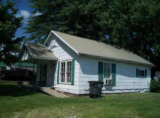 604 Sycamore St, Lafayette, TN 37083
