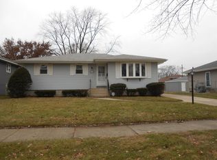 706 N Ernest St, Griffith, IN 46319