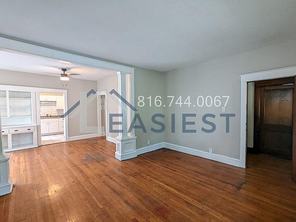 2nd image of 3239 Thompson Ave #A