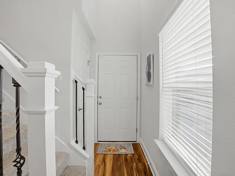 6609 Boatswain Rd — Photo 3
