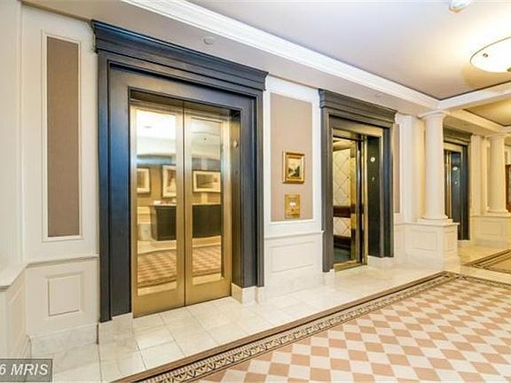 4th image of 801 Pennsylvania Ave NW APT 1218