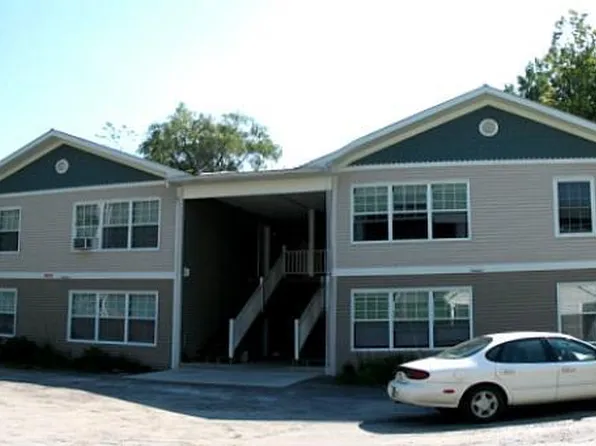 248 S Windsor St #6, South Royalton, VT 05068