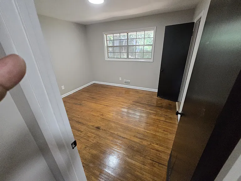 1102 Shoreham Dr — Photo 19