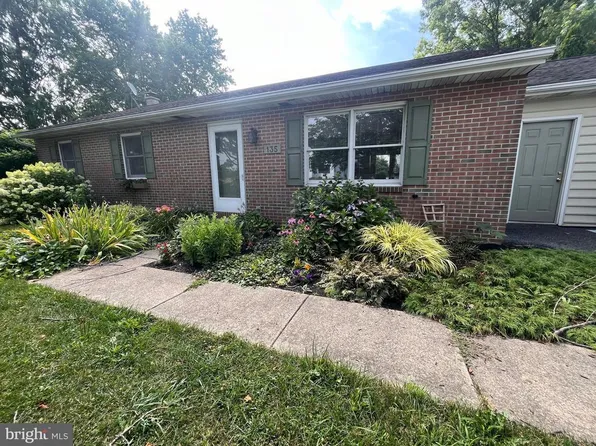 135 N Line Rd, Stevens, PA 17578