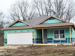 2236 Woodson Dr, Dayton, OH 45414