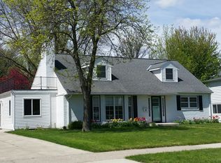 312 N Spring Ave, Springfield, MN 56087