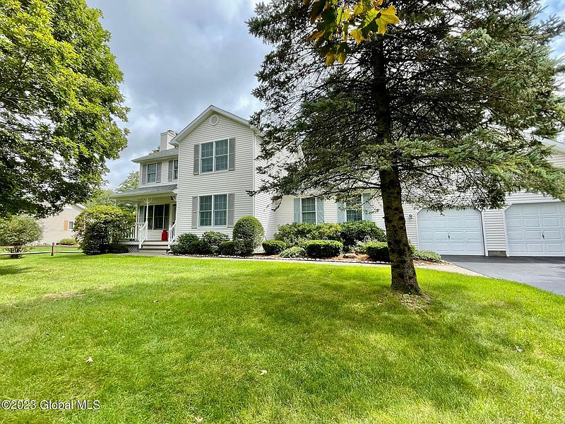 2nd image of 32 Ferriss Drive