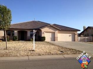 1802 E Avenue K6, Lancaster, CA 93535