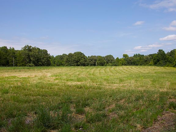 5th image of 350 Richardson Rd