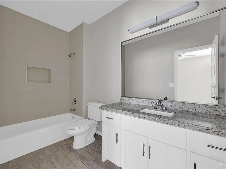5006 S Dahlia St #4 — Photo 10