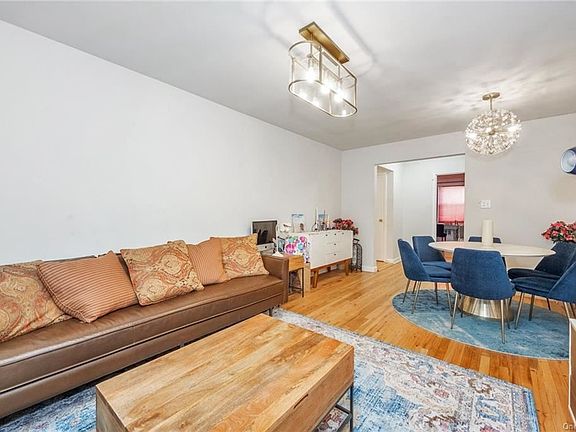 4th image of 18 Leewood Cir APT 5R