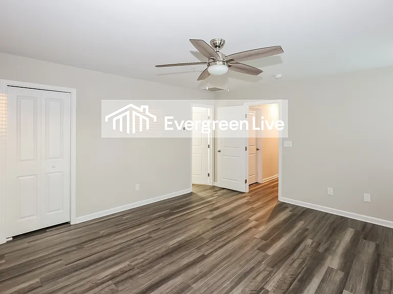 2450 Willow Pond Ln SE — Photo 8