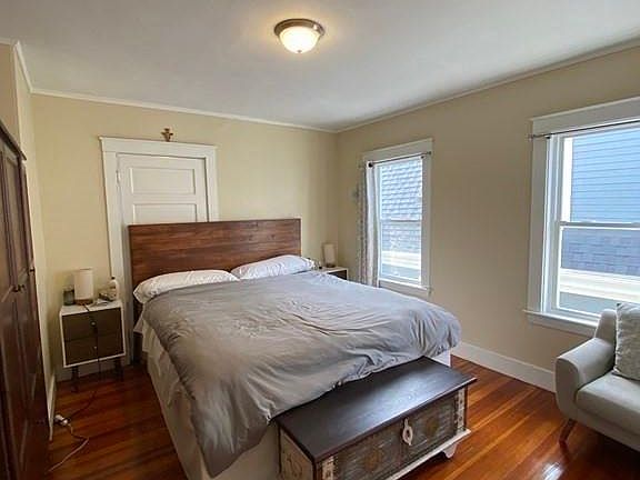 4th image of 259 Belmont St #3