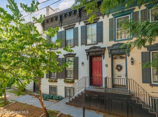 8 Front St, Schenectady, NY 12305