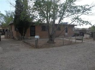 2830 Nicolas Rd NW, Albuquerque, NM 87104
