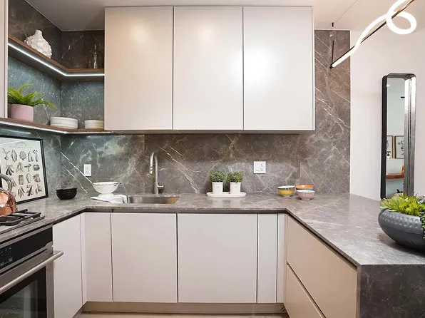 373 Palmetto Street image 11 of 12