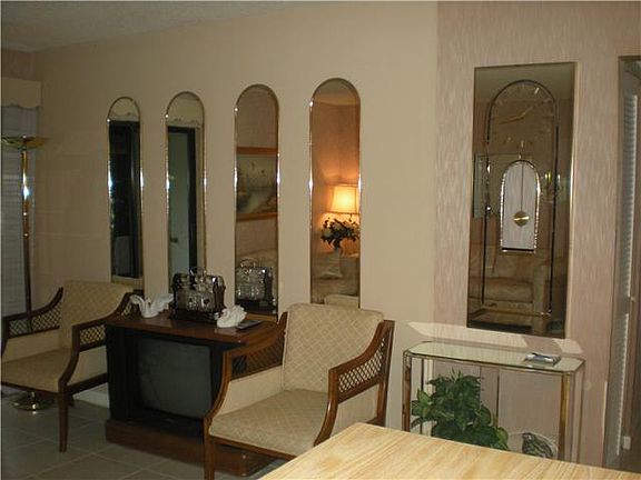 4th image of 15484 Lakes Of Delray Blvd APT 105