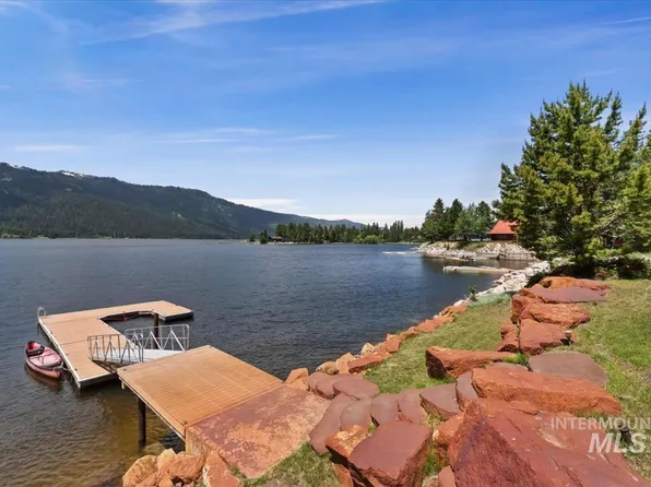 12757 Hereford Rd, Donnelly, ID 83615