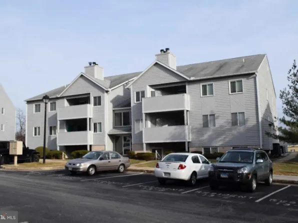 2213 Lowells Glen Rd Unit H, Baltimore, MD 21234