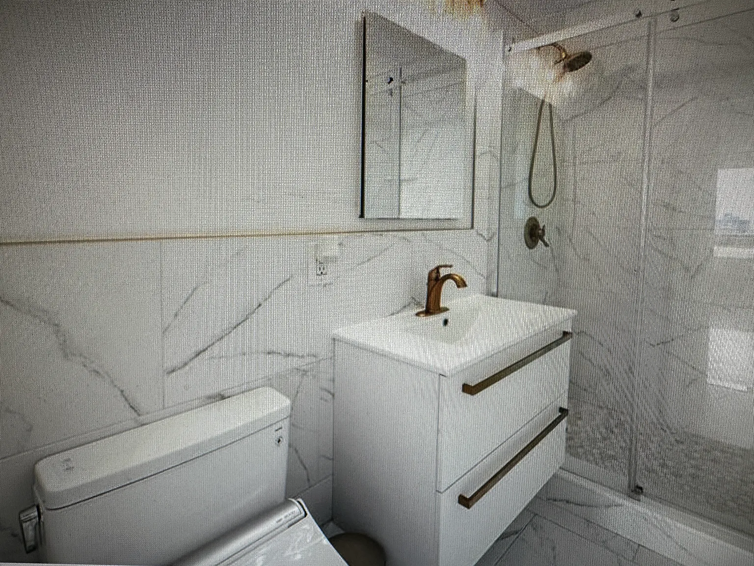 4 bed, 1500 sqft, $4,650 — Photo 2