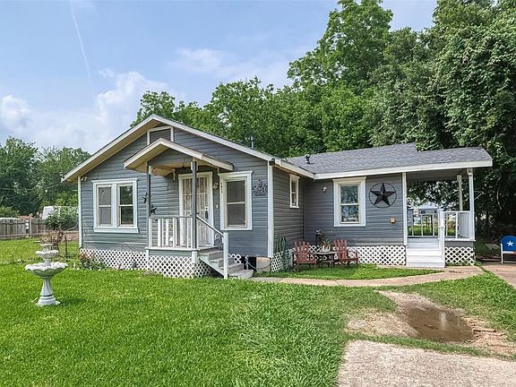 5th image of 7013 Kittridge St