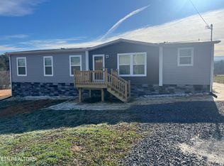 117 English Mountain Rd, Newport, TN 37821